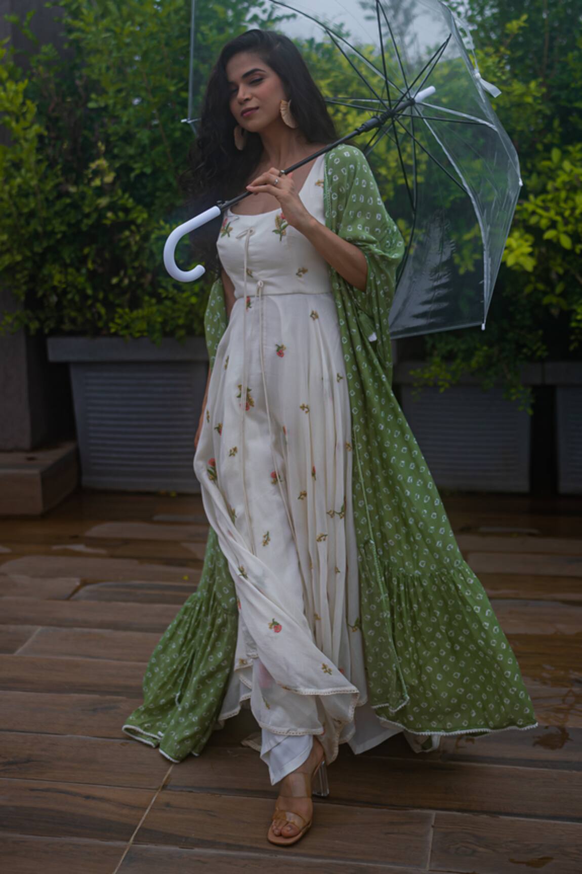 Aaryaa By Kashveen Kohli Floral Embroidered Anarkali 