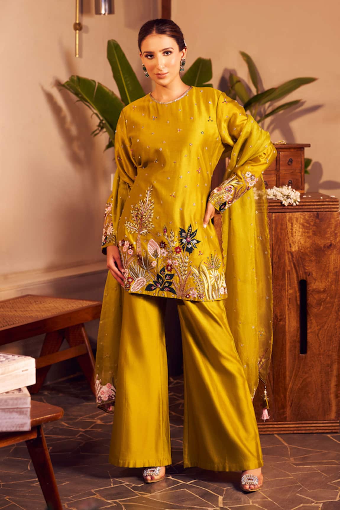 Swish By Dolcy And Simran Priya Nature Embroidered Kurta Flared Pant Set