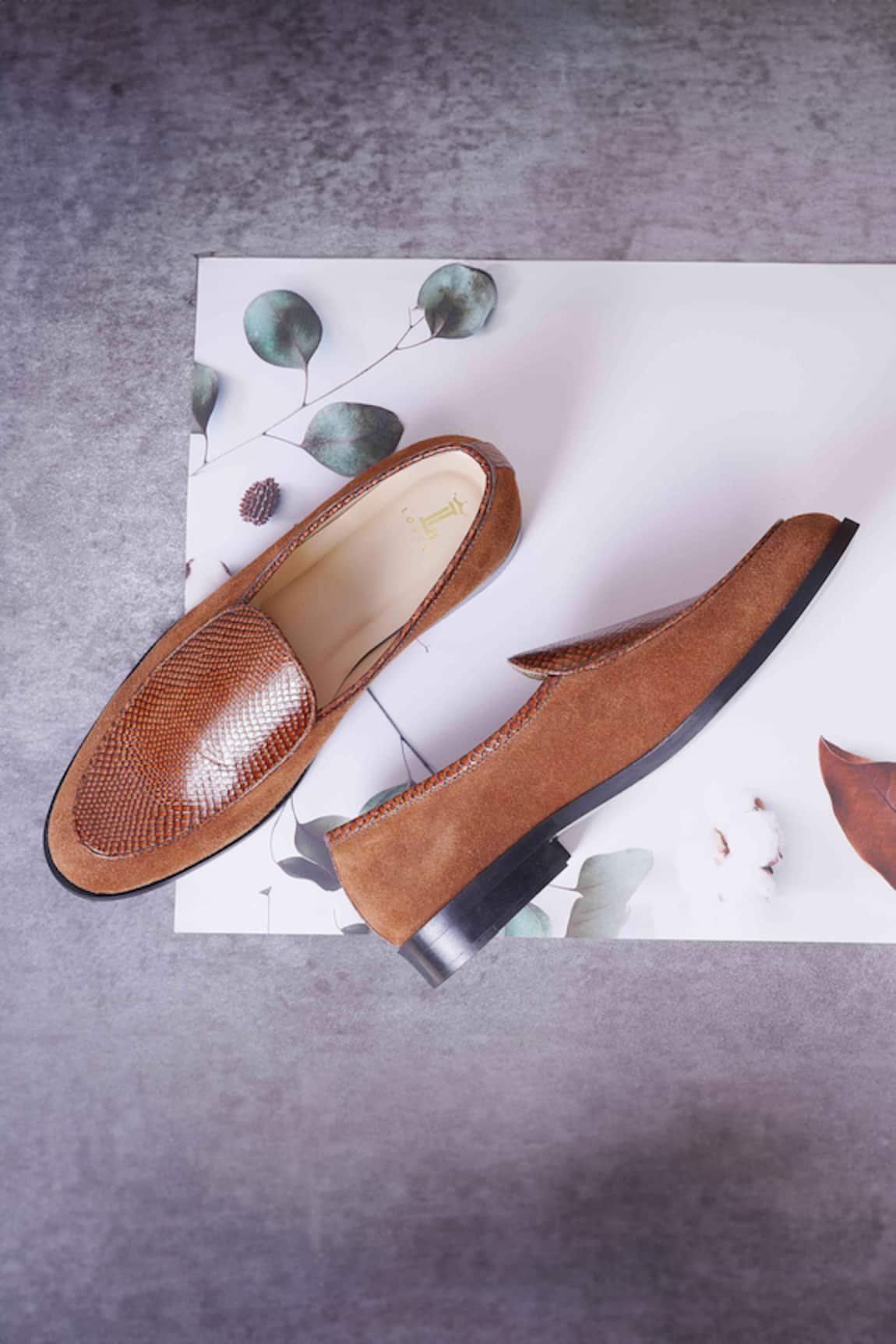 Lovey Harley Croc Skin Textured Shoes 