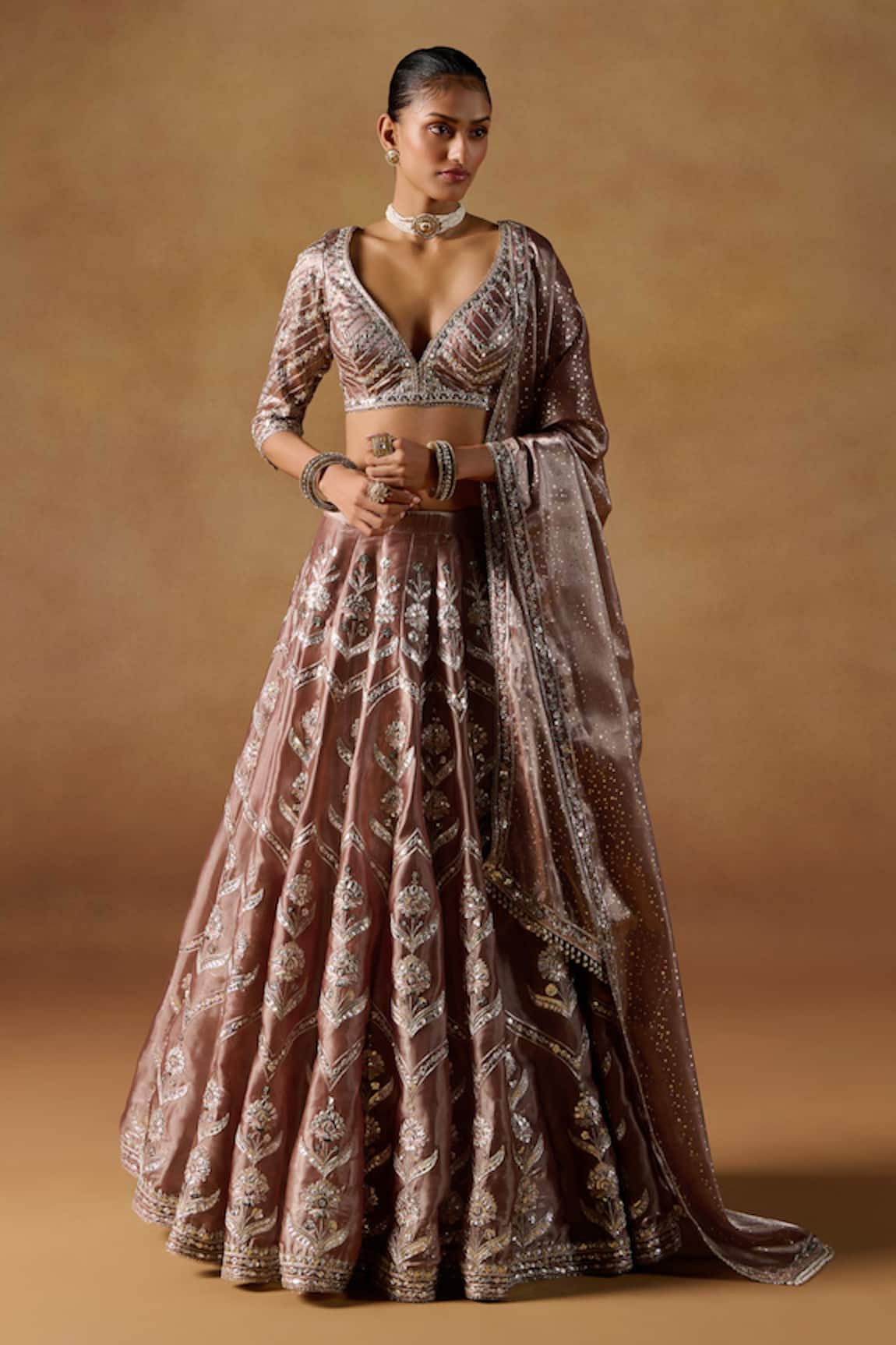 Lashkaraa Geometric Floral Embroidered Lehenga Set 