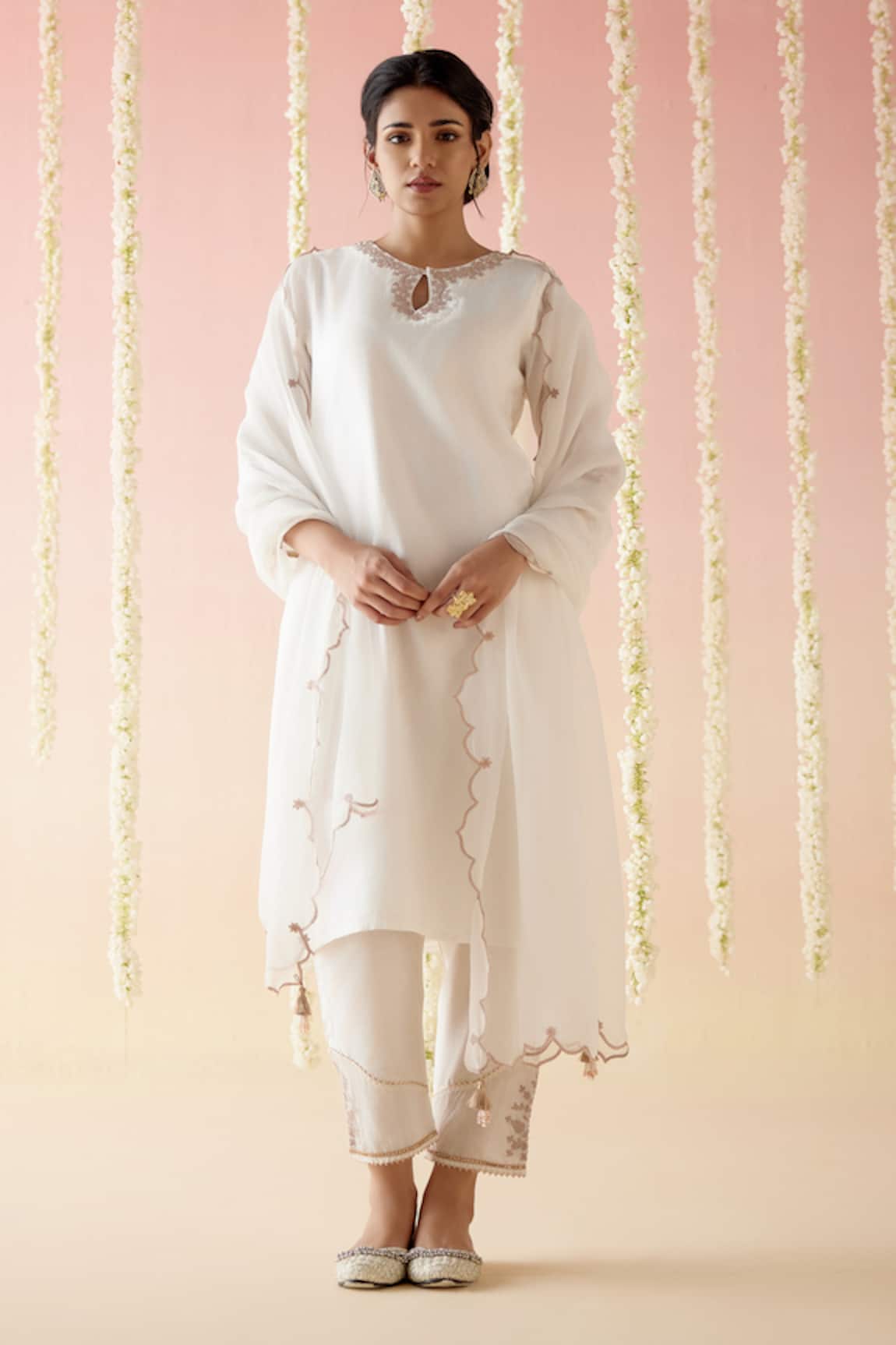 Nero India Dori Embroidered Kurta Pant Set 
