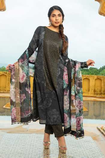 Monk & Mei By Sonia Anand Natasha Printed Embellished Kurta Pant Set 