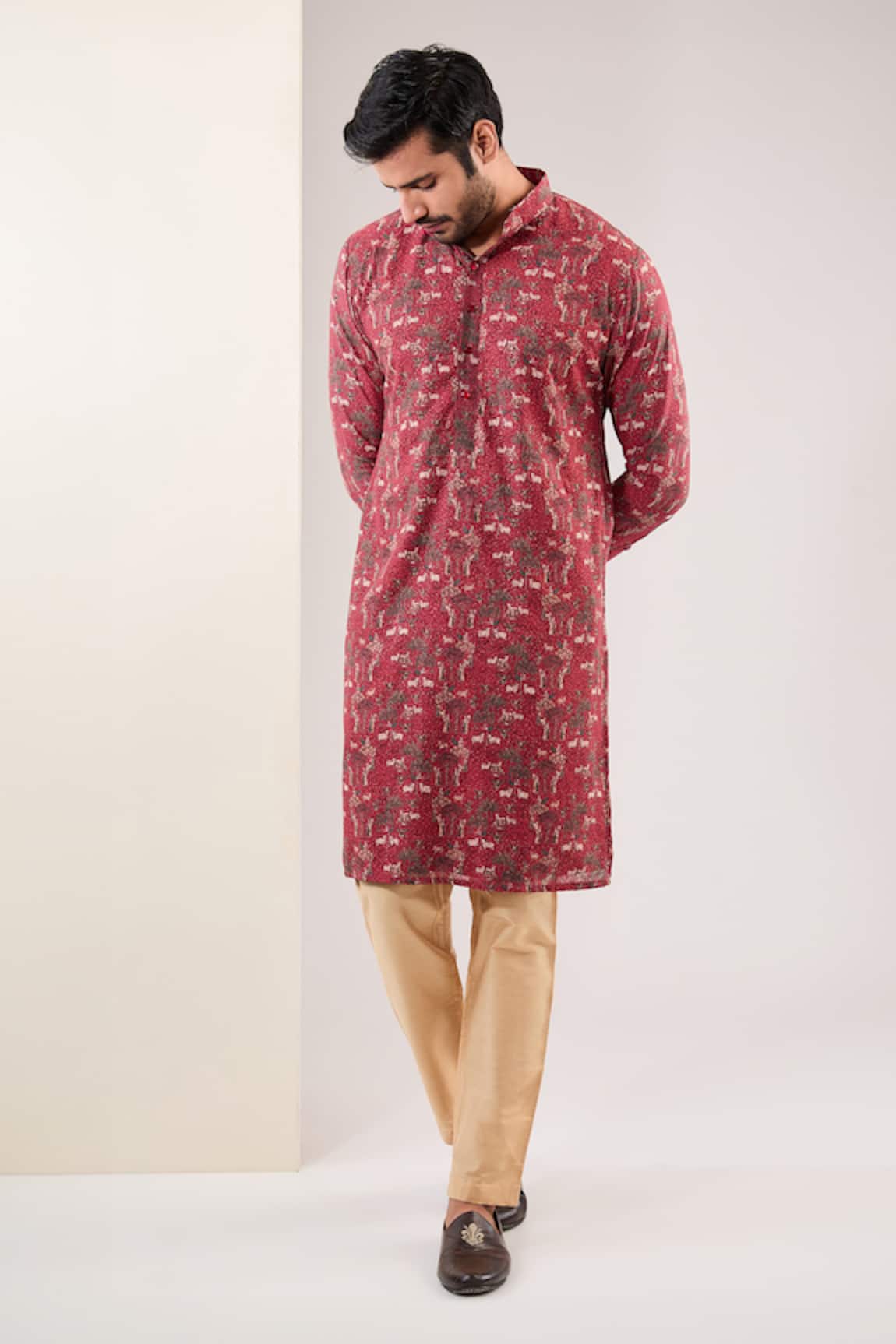 Rabani & Rakha Pichwai Print Kurta With Pant 