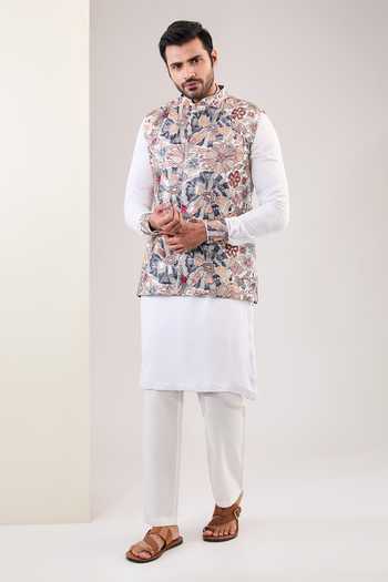 Rabani & Rakha Floral Gota Embellished Bundi Kurta Set 