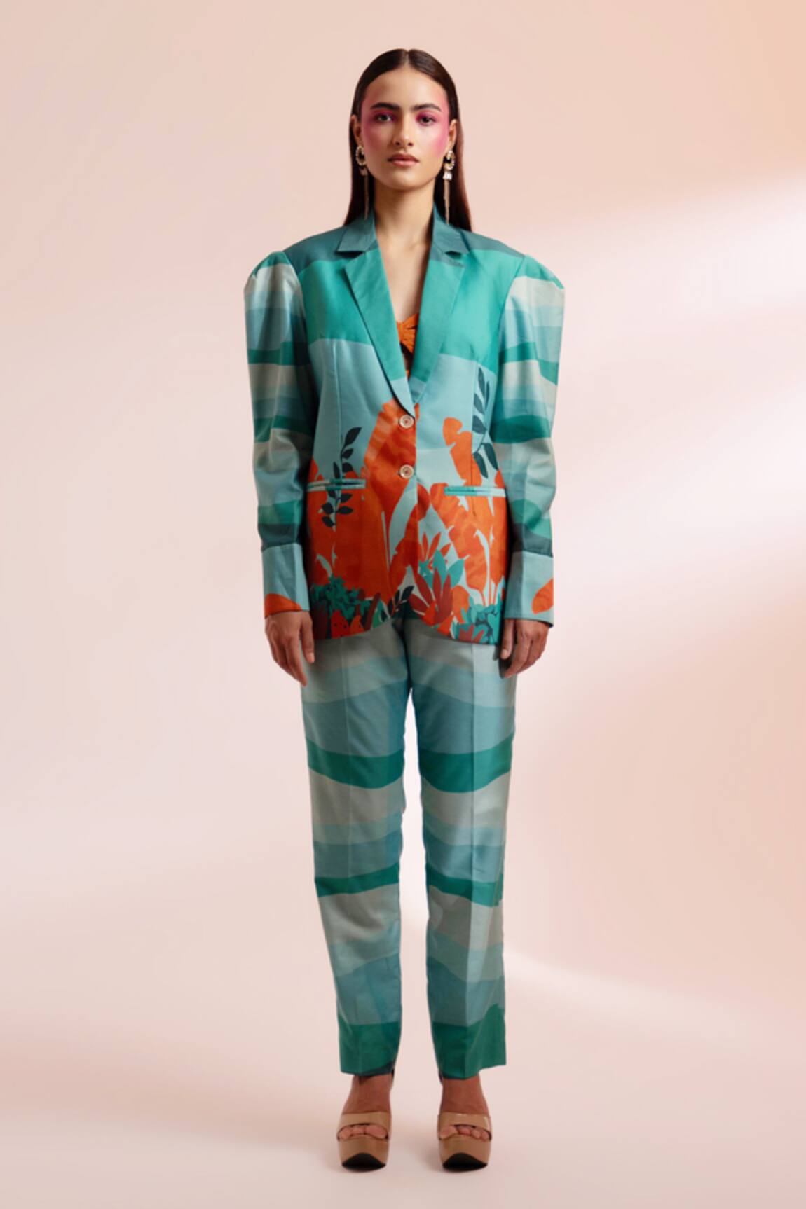 Gazab by Miku Kumar The Crotoy Paris Jacket Pant Set