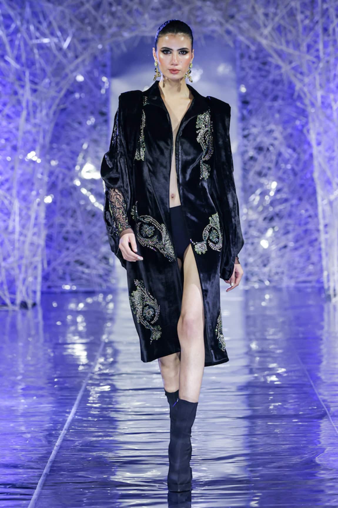 Ornamaas Abstract Embellished Earring 