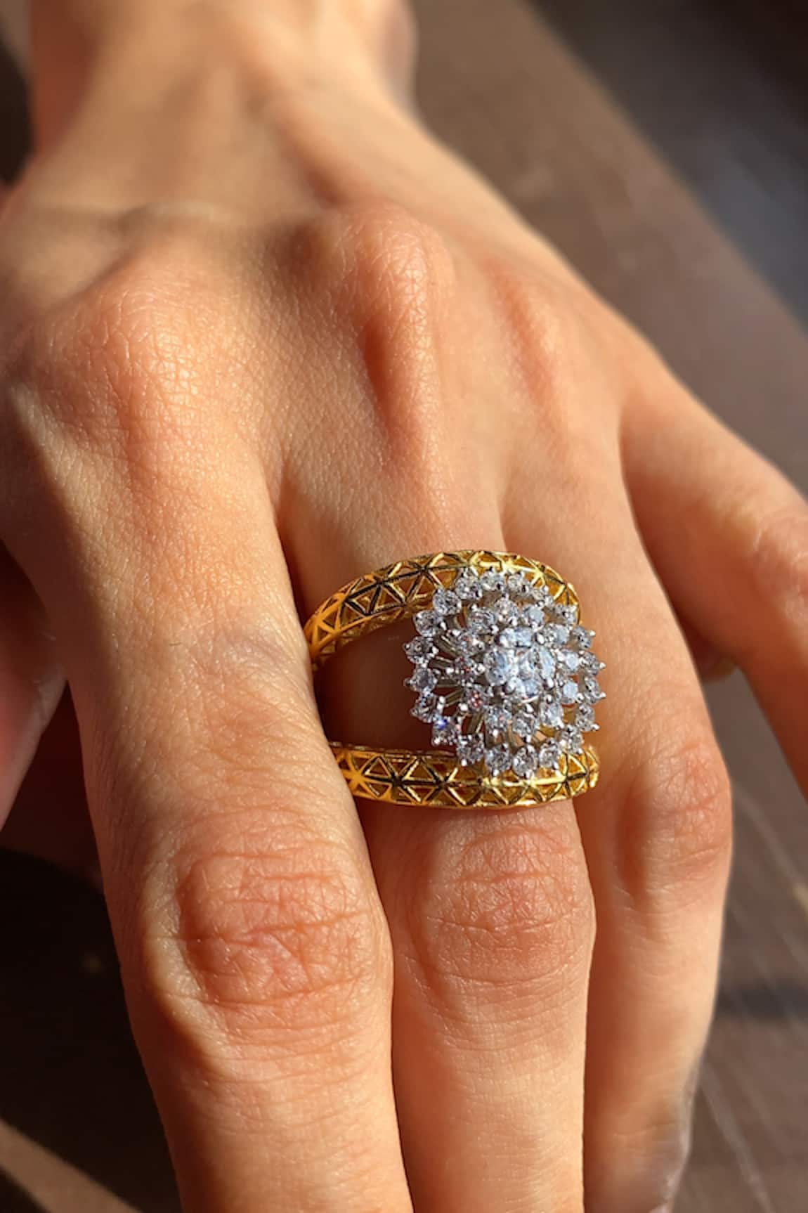 Prata Azalea Floral Stone Set Ring 