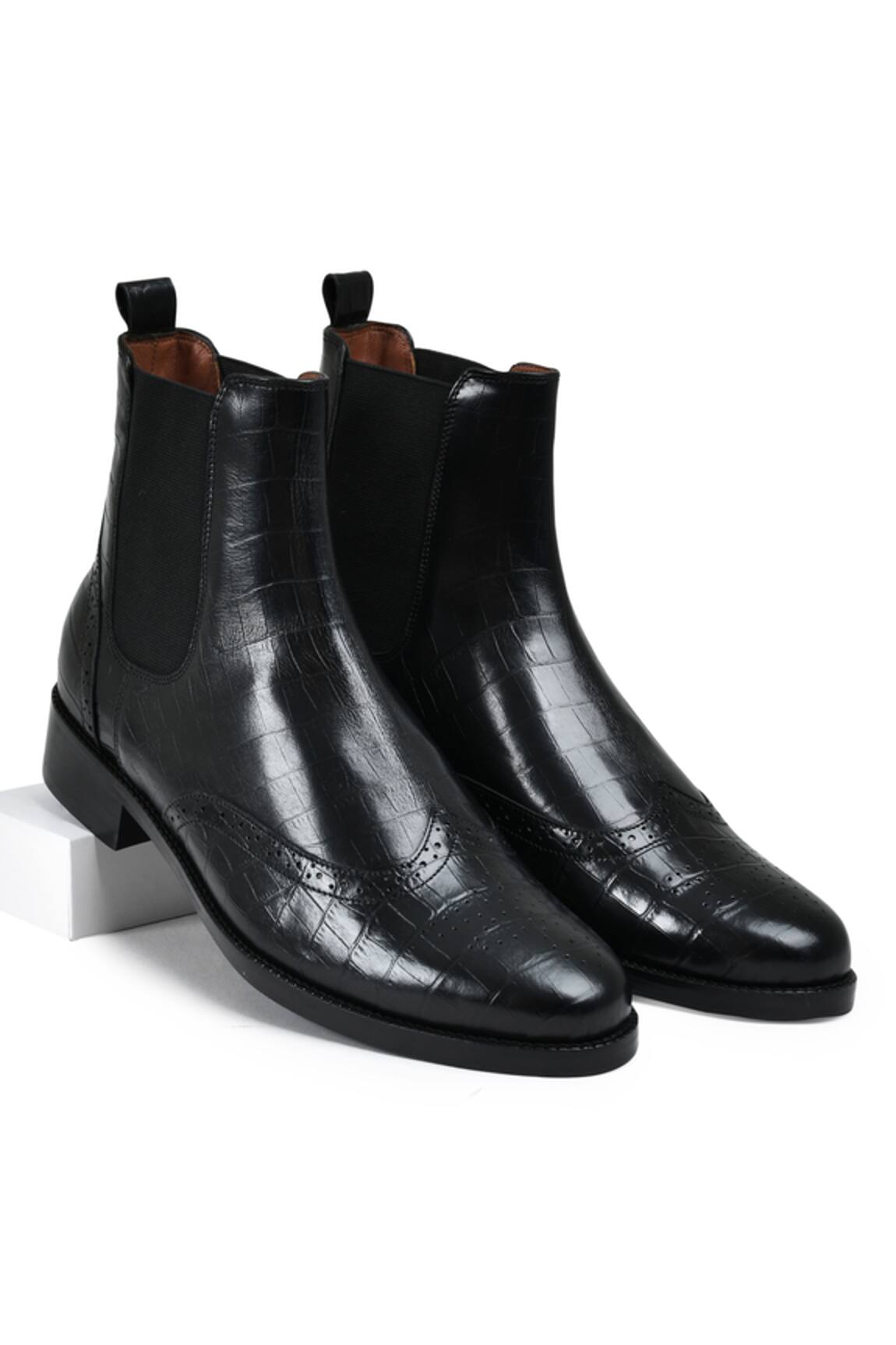 Wednesday Lifestyle Wade Textured Chelsea Boots 