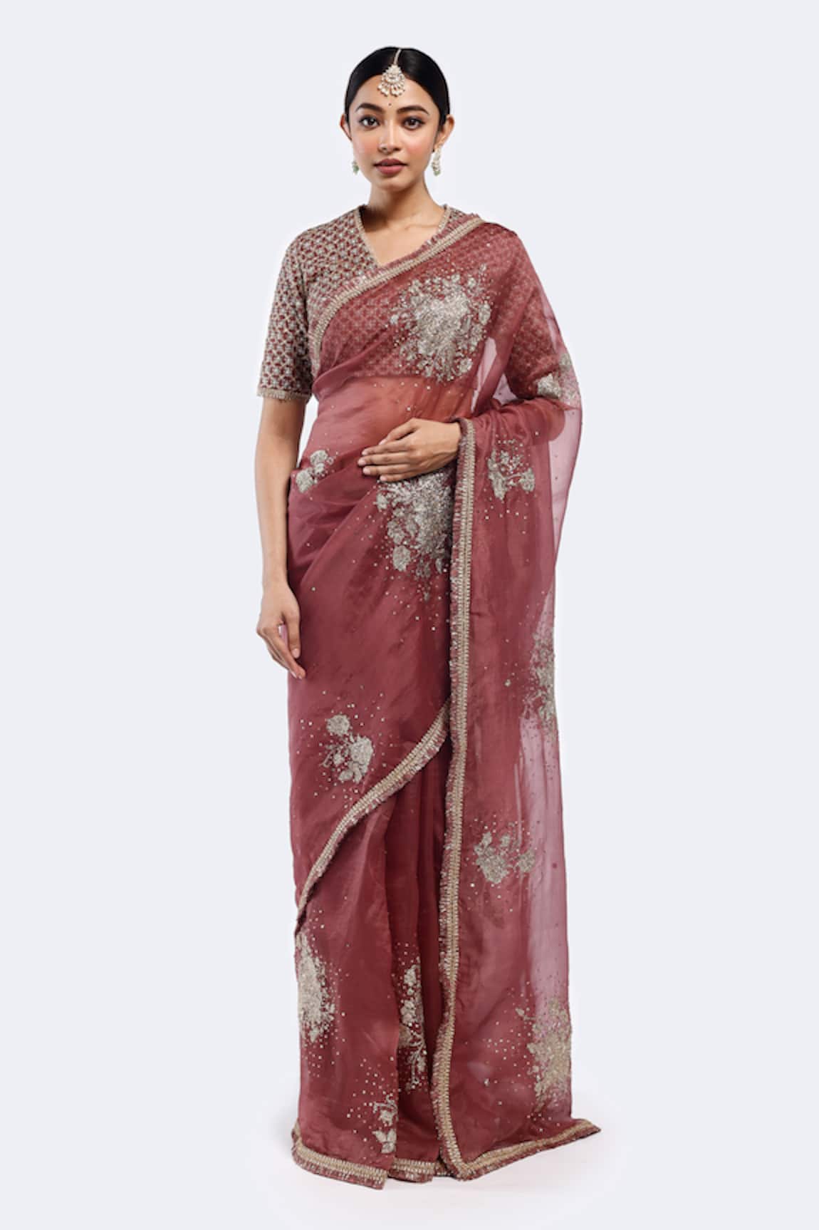 Onaya Floral Patch Work Saree With Blouse 