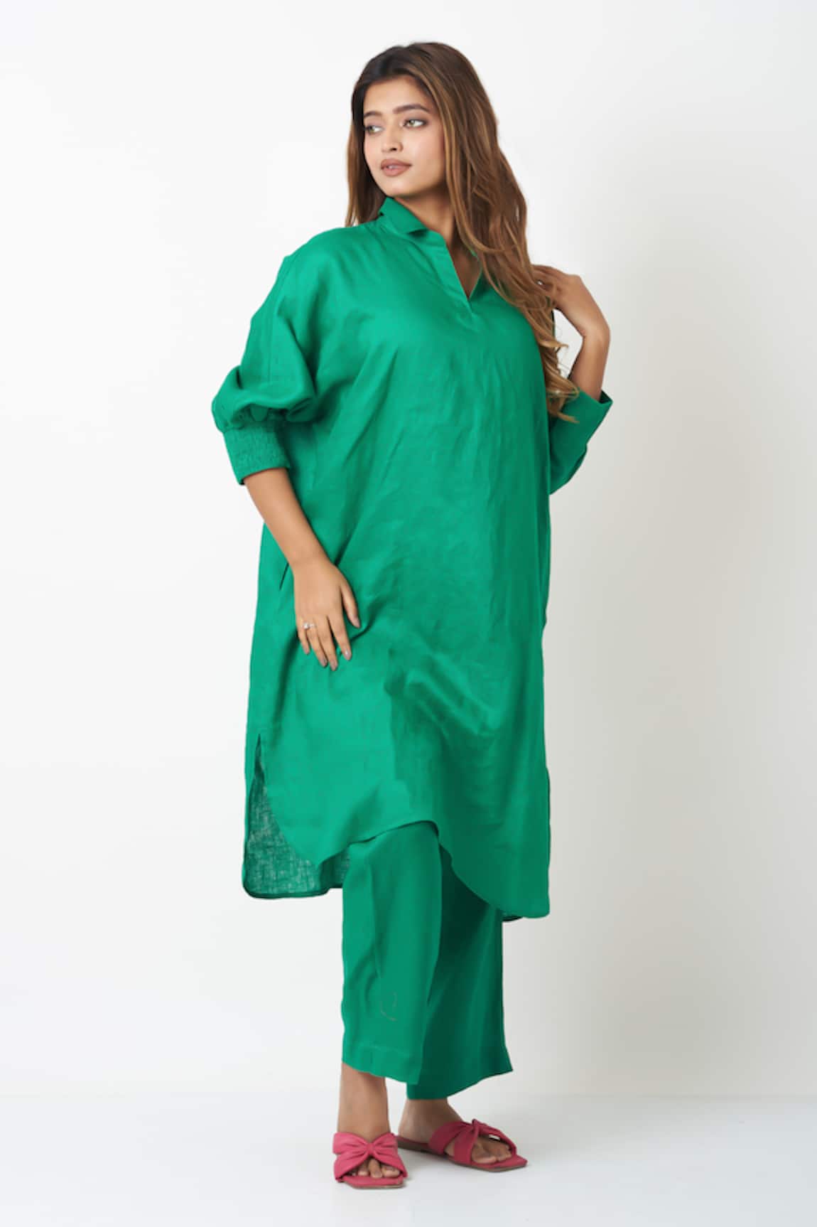 Vasstram Linen Solid Kurta With Pant 