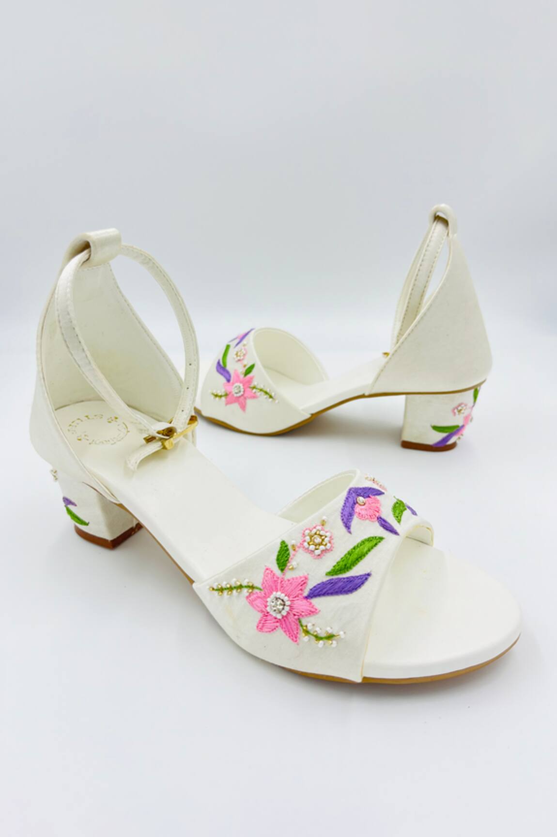 Shiveen Shiveen Ananda Floral Embroidered Heels