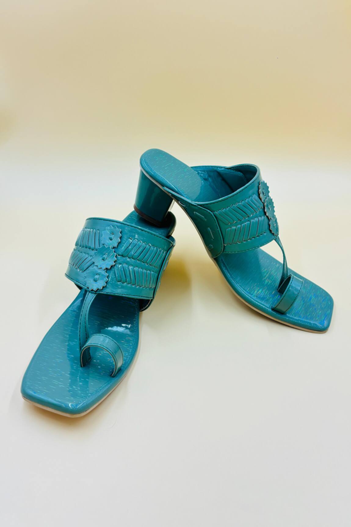 Shiveen Shiveen Bhoomi Braided Woven Kolhapuri Heels