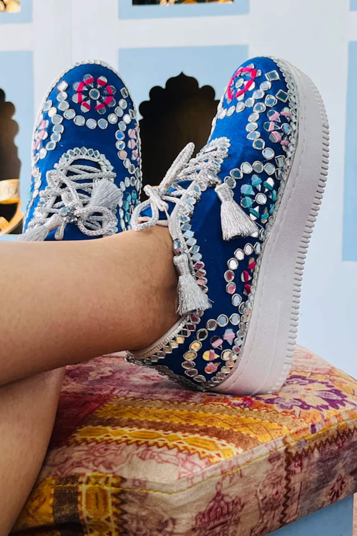 Shiveen Shiveen Blue Mirror Embroidered Sneakers