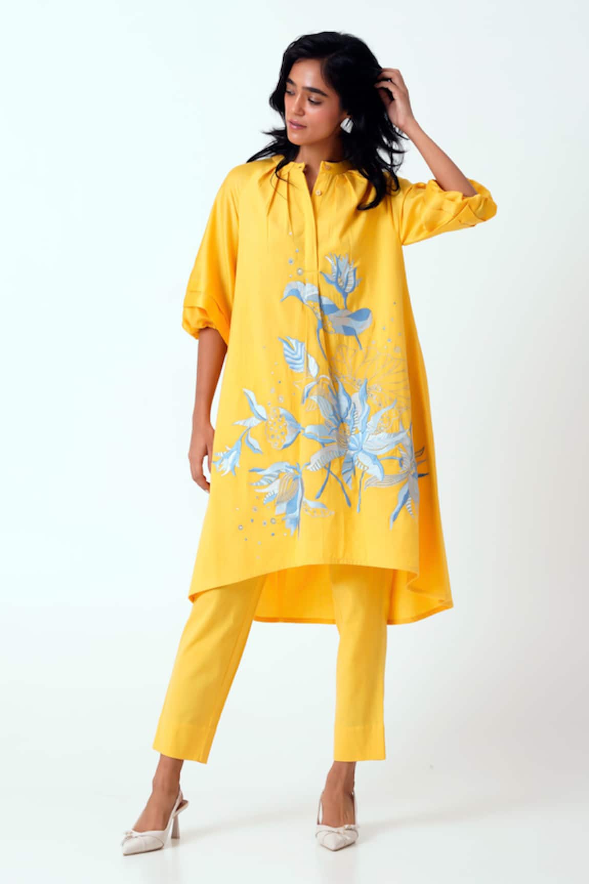 Madder Much Canary Suvi Embroidered Kurta With Pant 
