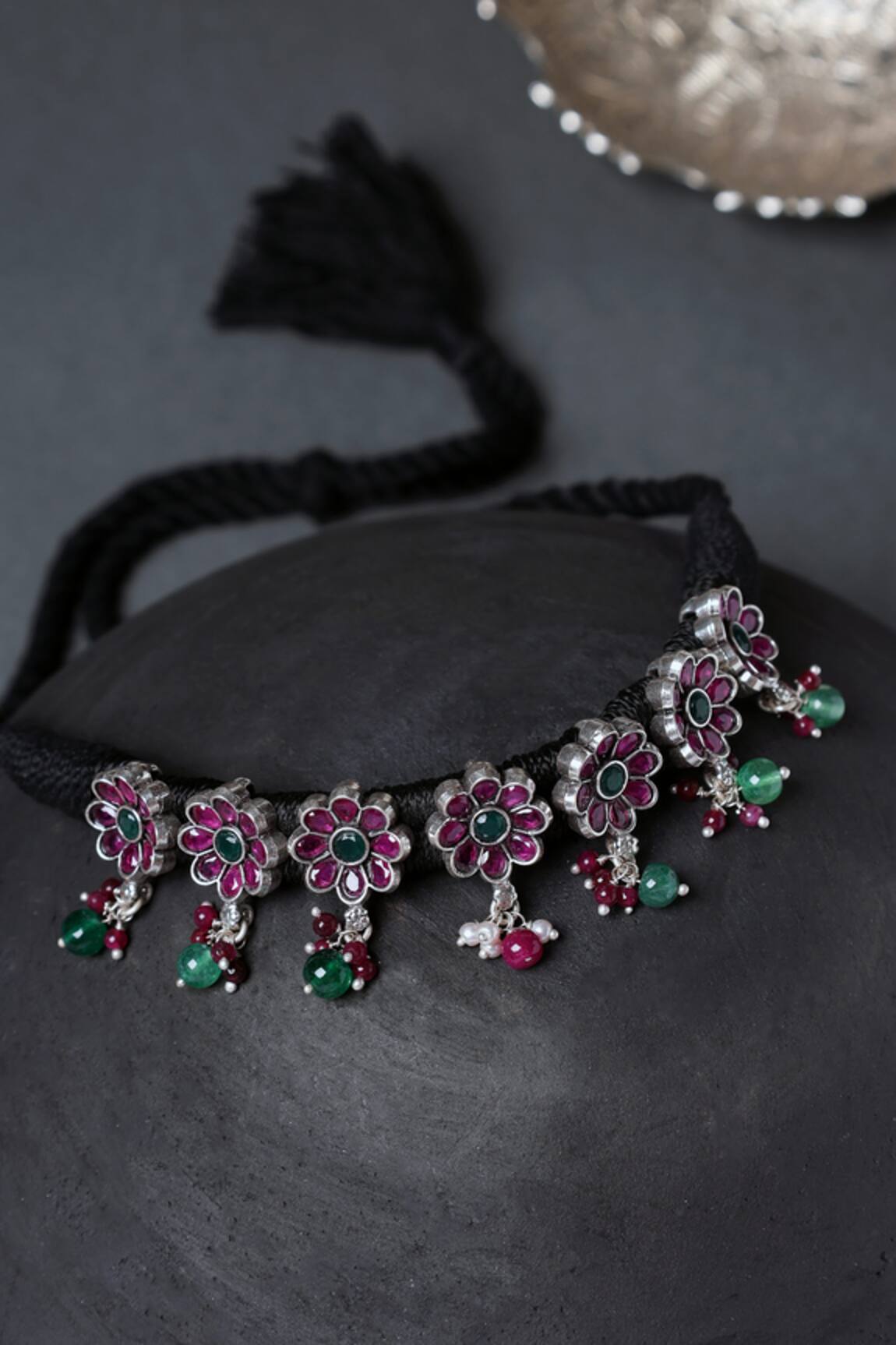 Mero Jewellery Onyx Embellished Blossom Choker 