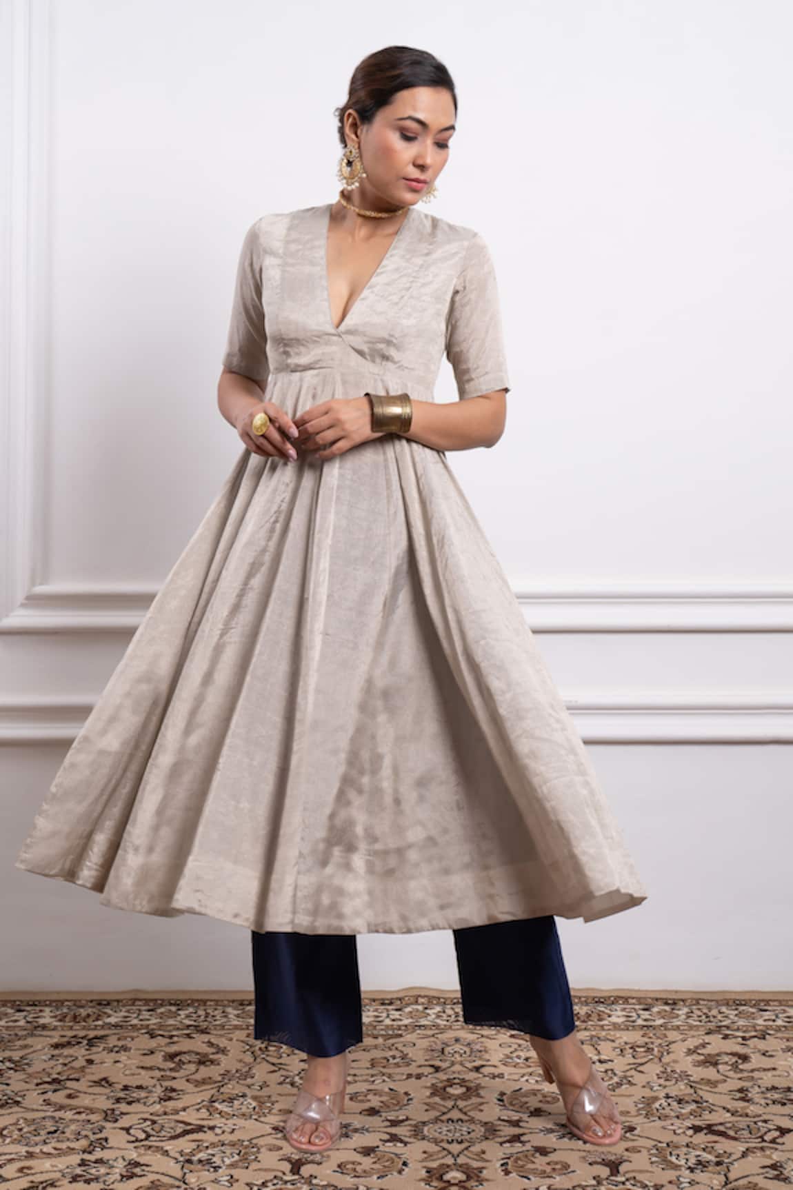 Vinusto Handwoven Zari Silk Anarkali With Pant