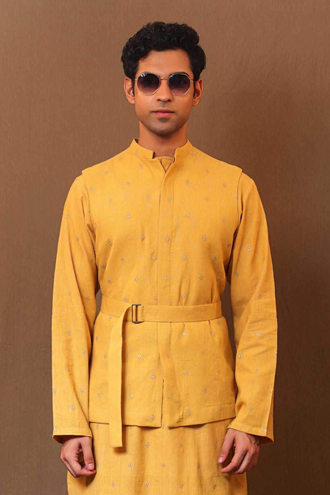 MATI_1 Floral Hand Woven Yellow Bundi