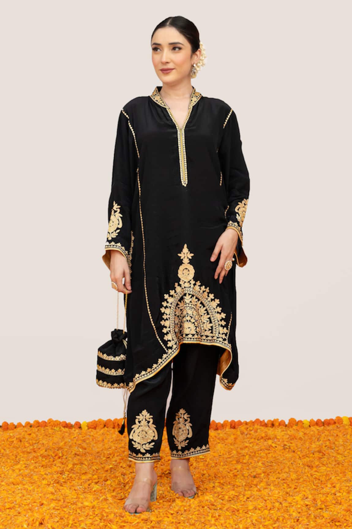 Daljit Sudan Aari Embroidered Kurta Pant Set