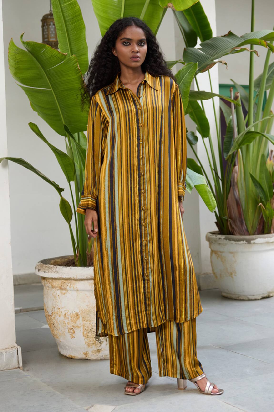 Raas Life Selena Striped Print Tunic With Flared Pant 