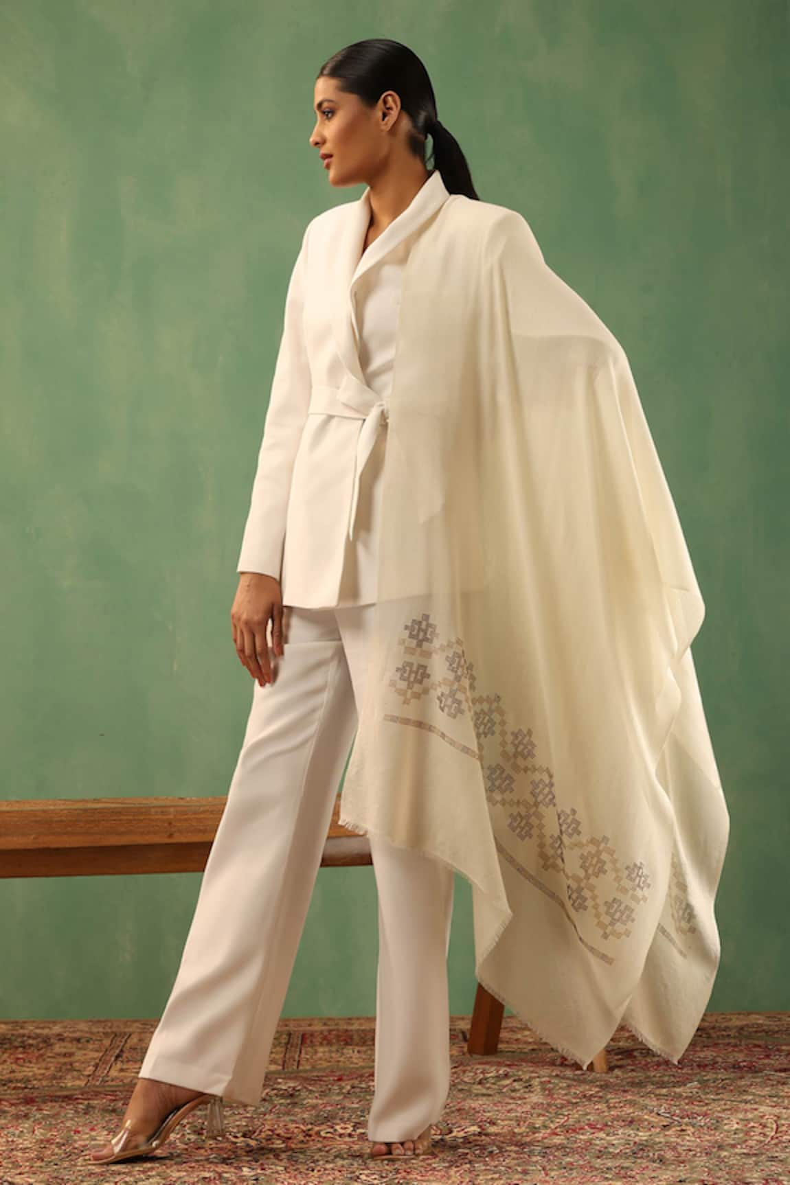 Dusala Saavi Stone Embellished Stole