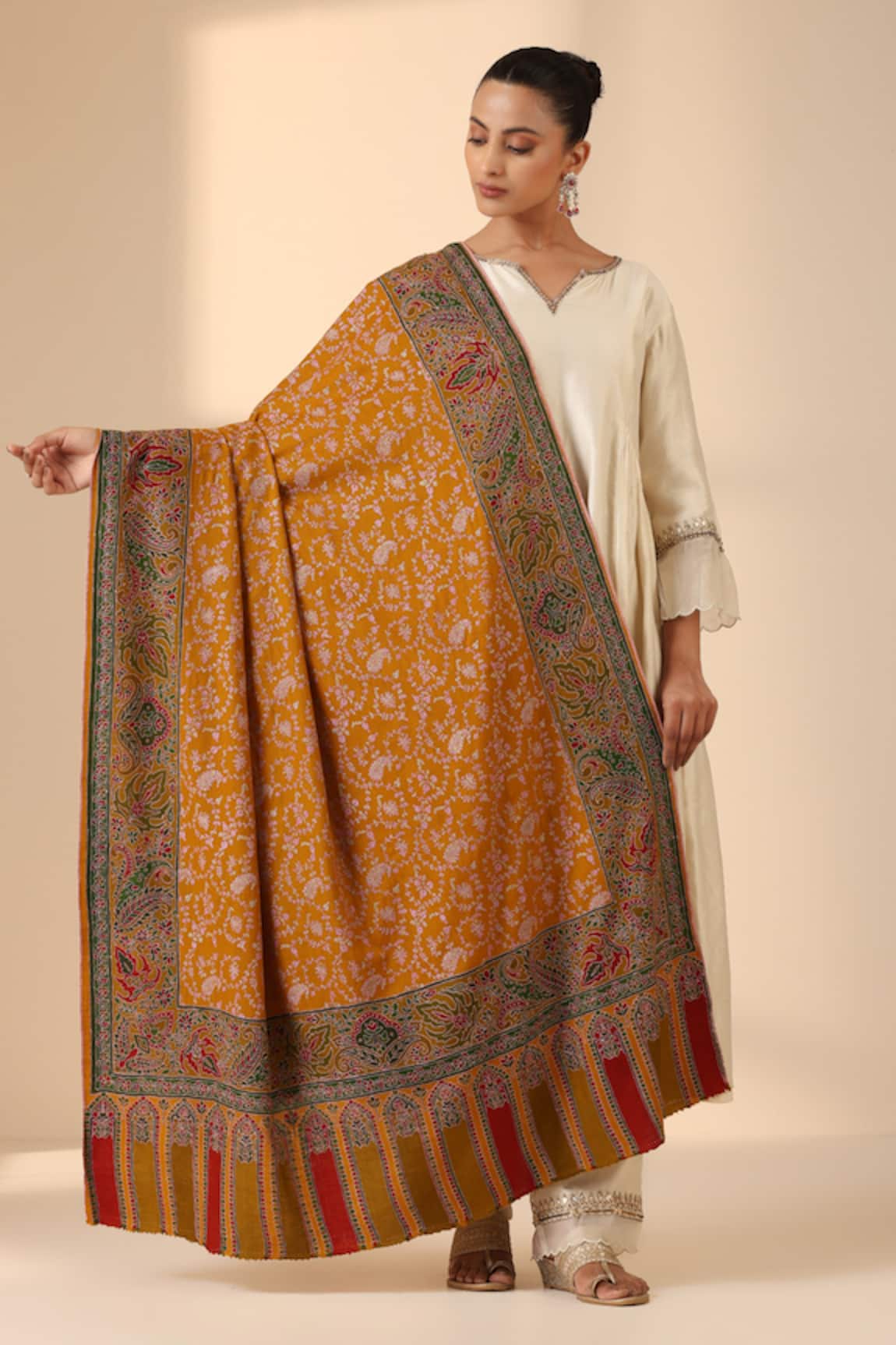 Dusala Ava Sozni Embroidered Pashmina Shawl