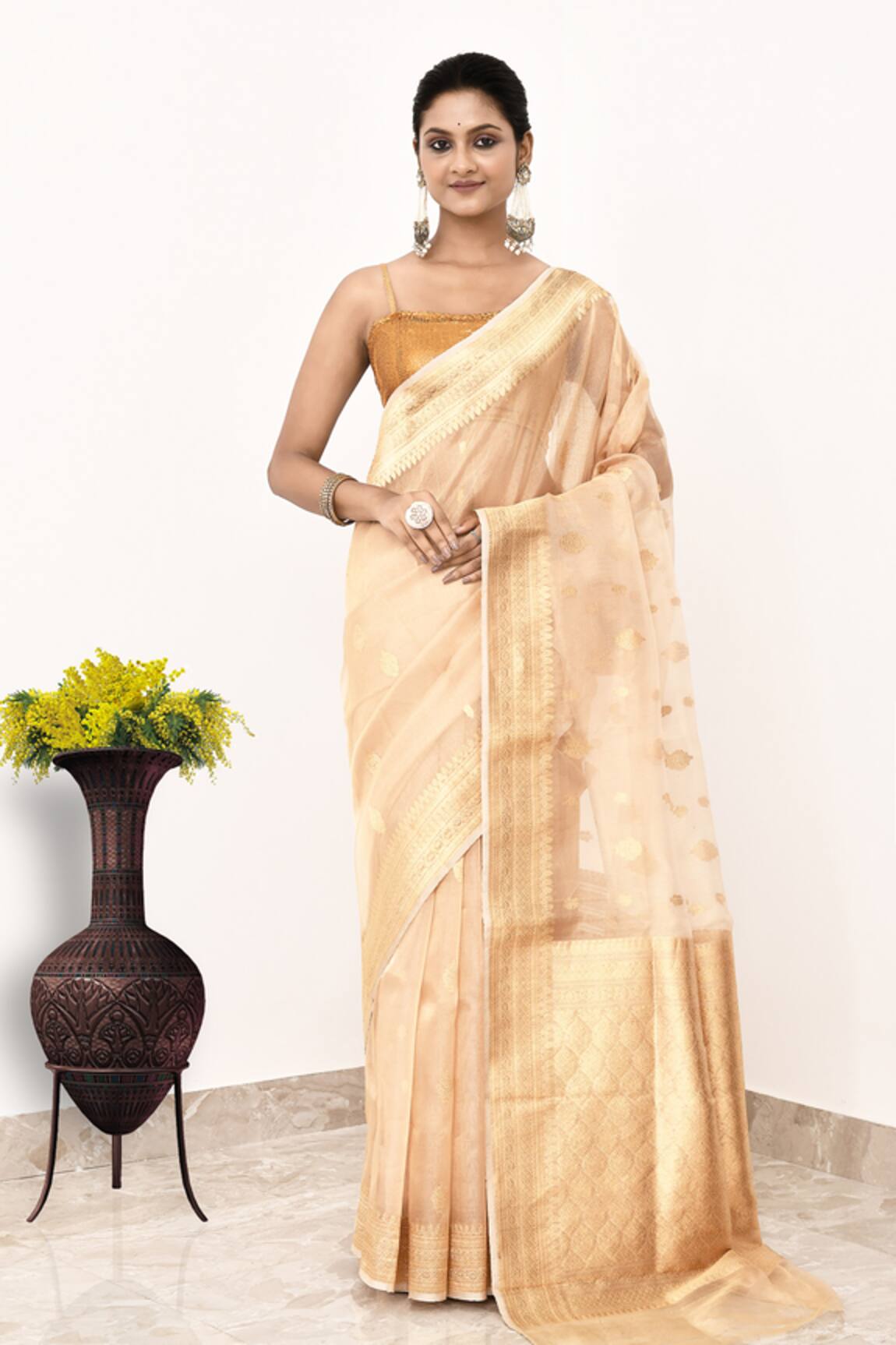 Naaritva India Floral Butta Woven Banarasi Saree With Running Blouse 