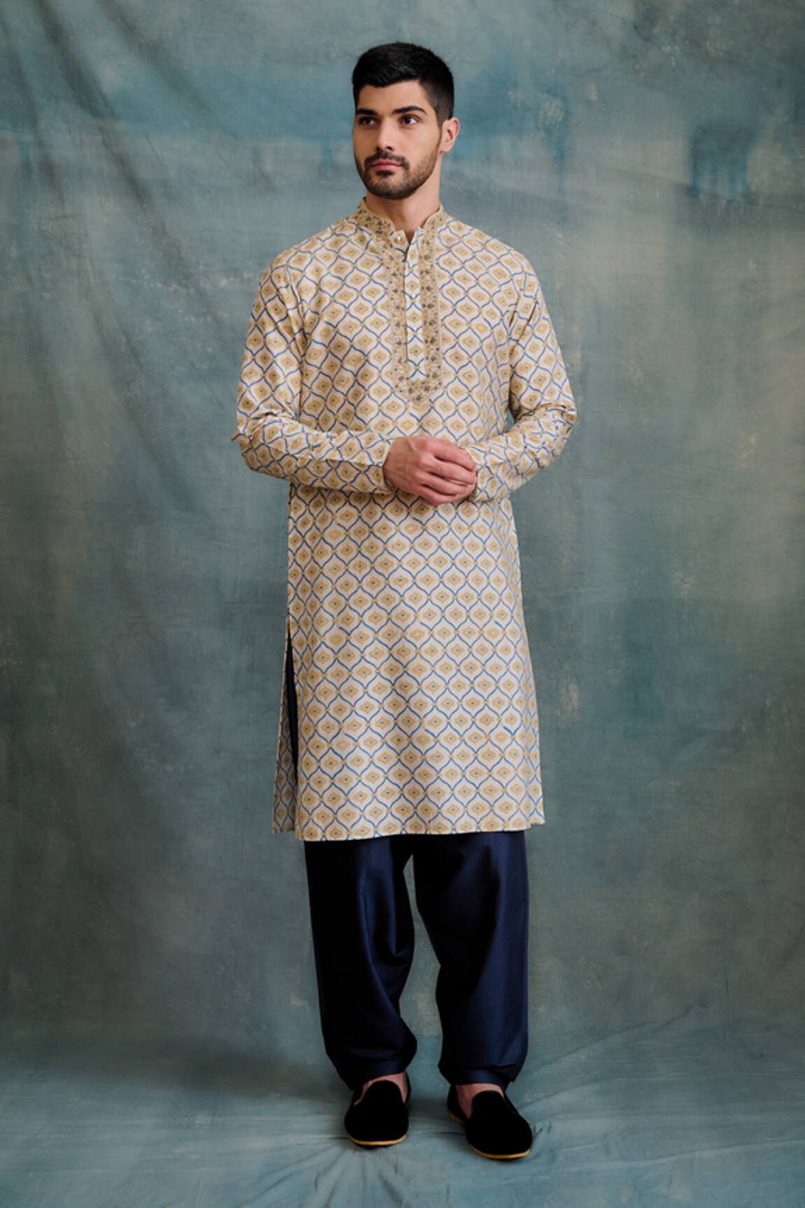 Krishna Mehta Floral Jaal Print Kurta With Pathani Salwar 
