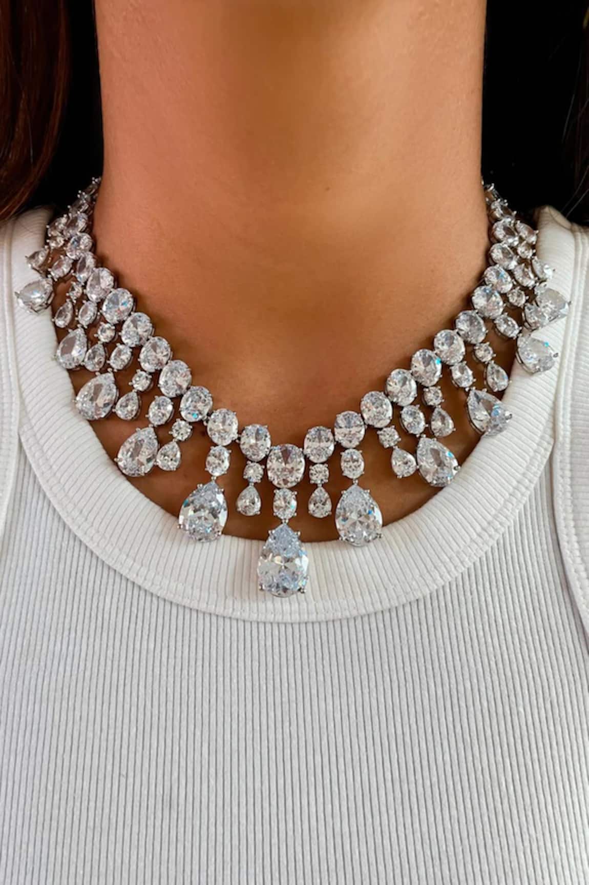 PRERTO Infinite Orchid Diamond Necklace Set