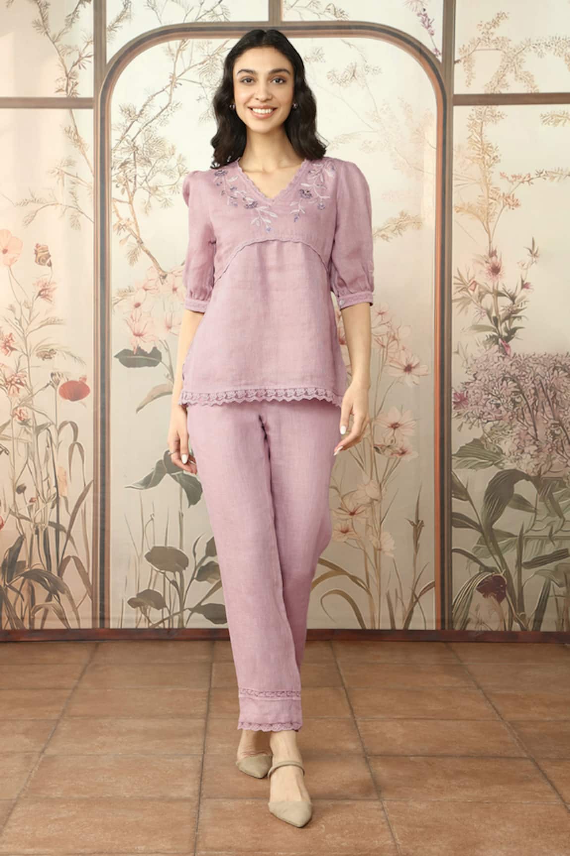 Kaveri Dahlia Dia Embroidered Top With Pant