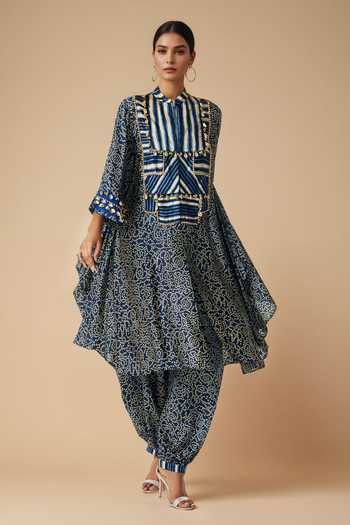 Gulabo By Abu Sandeep Bandhani Print Asymmetric Kurta 