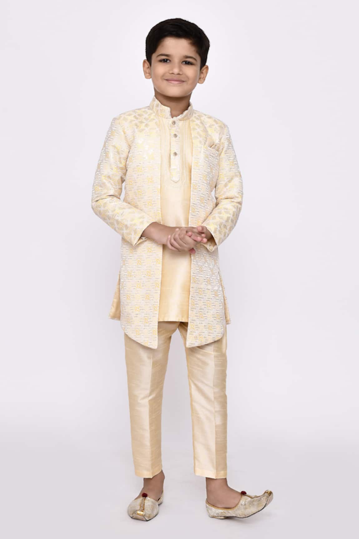 Petite Pomme Abstract Embroidered Jacket Sherwani With Pant 