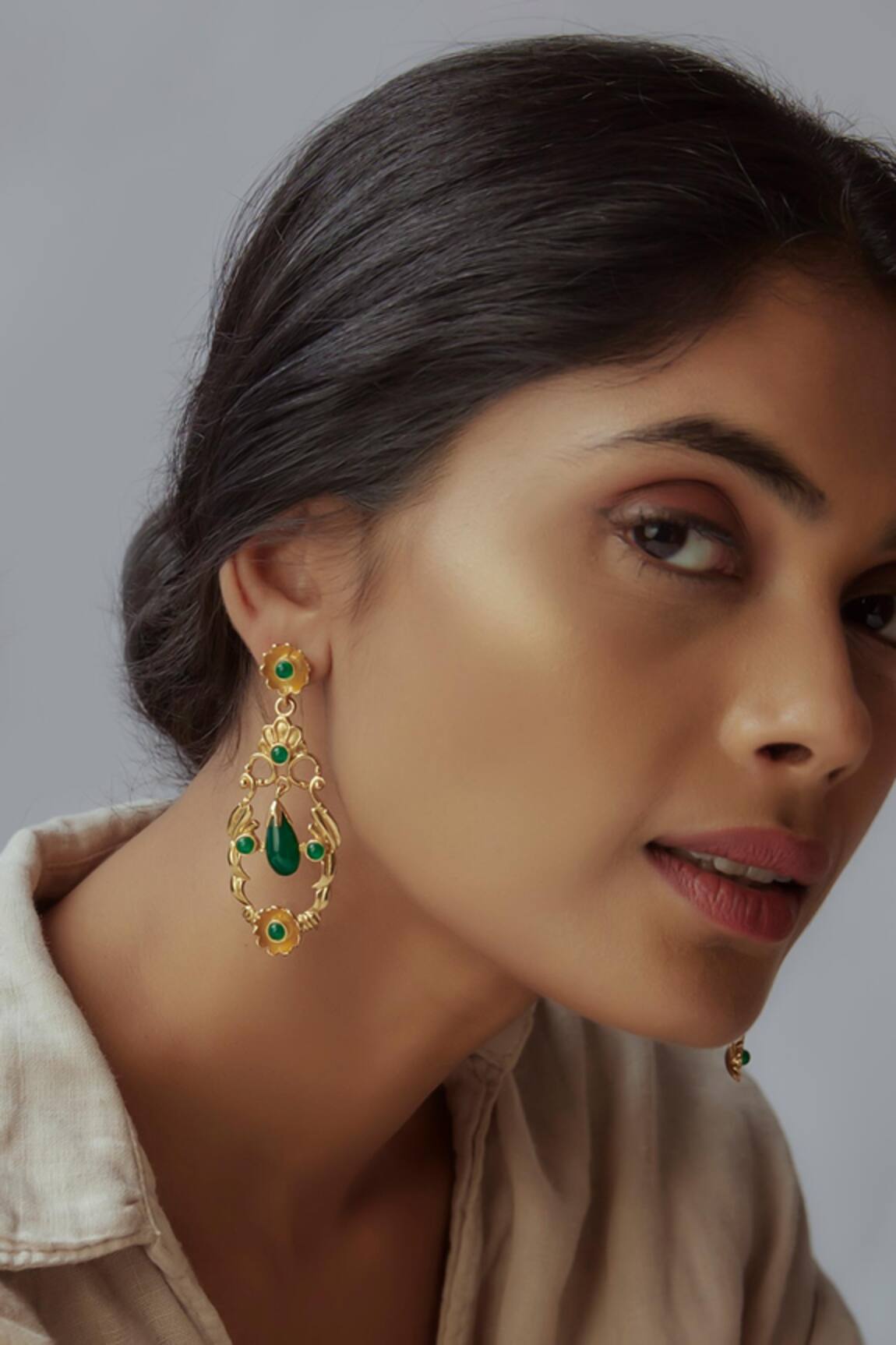 MAALICIOUS JEWELRY Paradise Stone Embellished Chandeliers