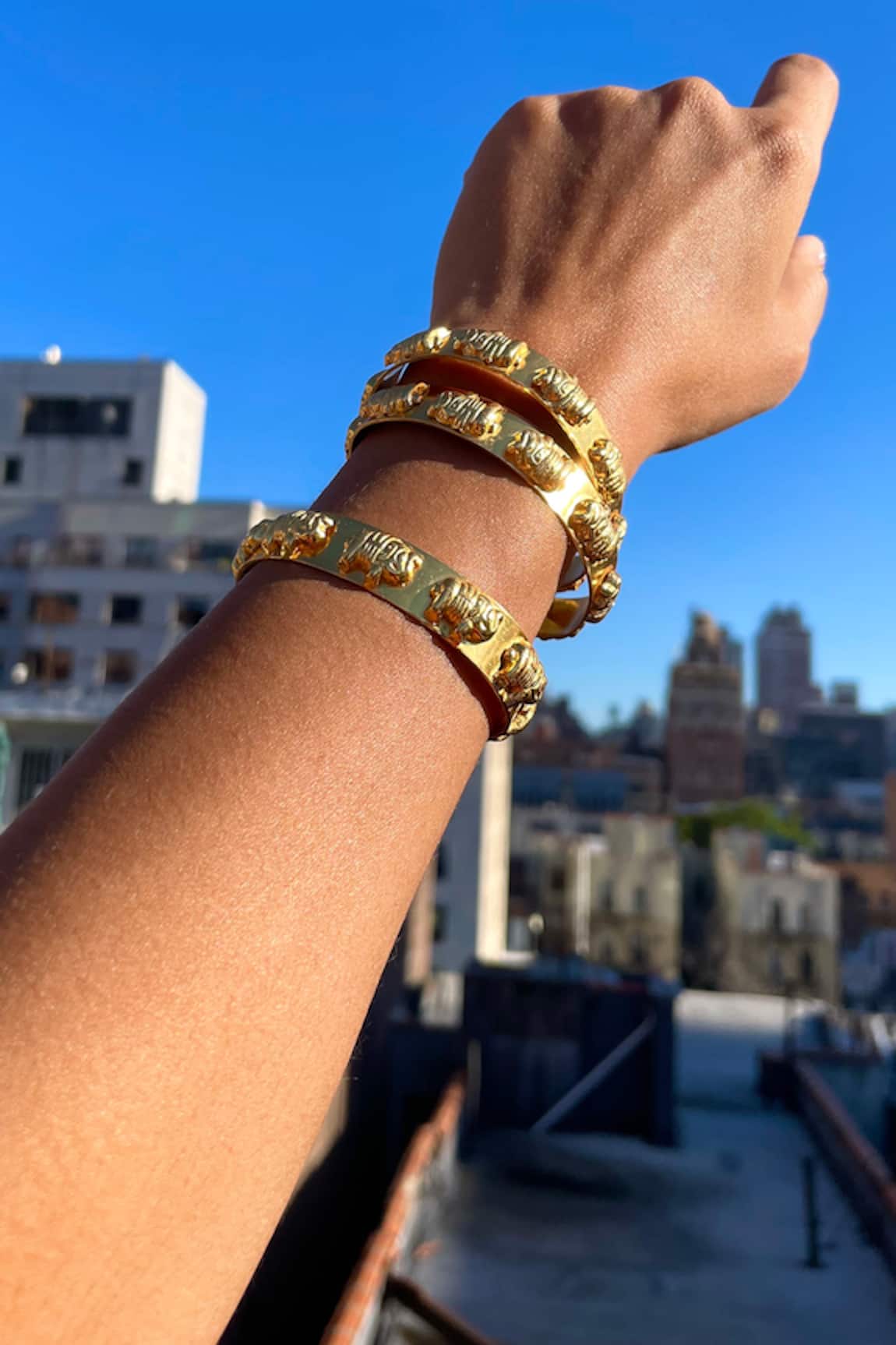 MAALICIOUS JEWELRY Elephant Carved Bracelet- Single Pc 