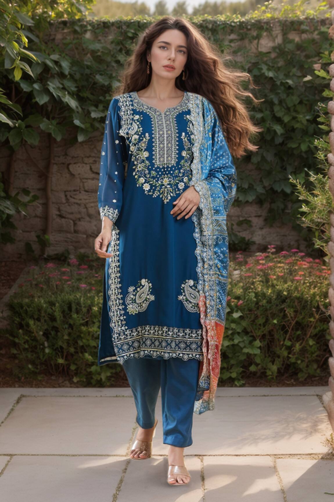 Samyukta Singhania Paisley Floral Embroidered Kurta Pant Set 
