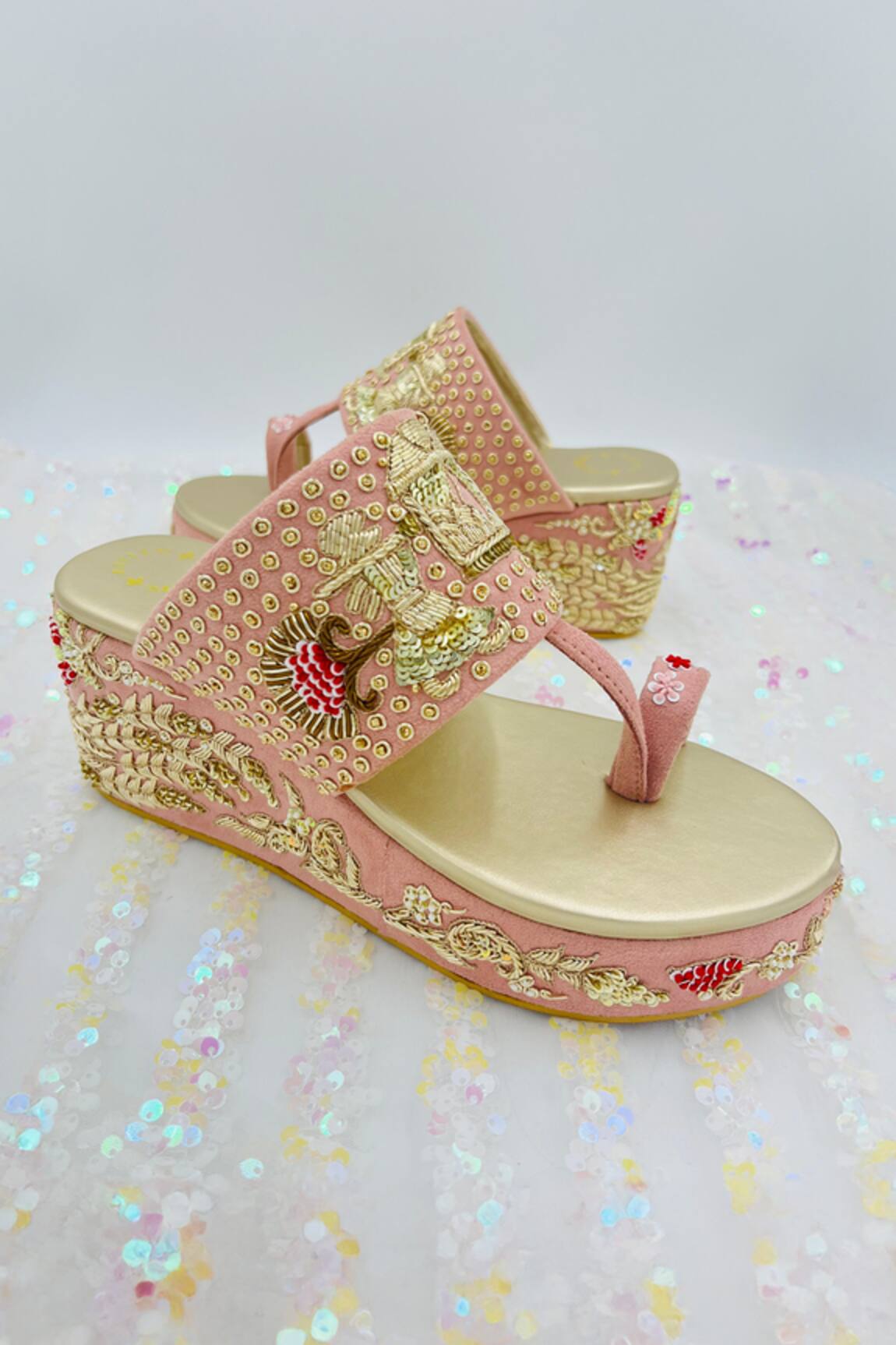 Shiveen Shiveen Doli Mor Zari Embroidered Wedges 