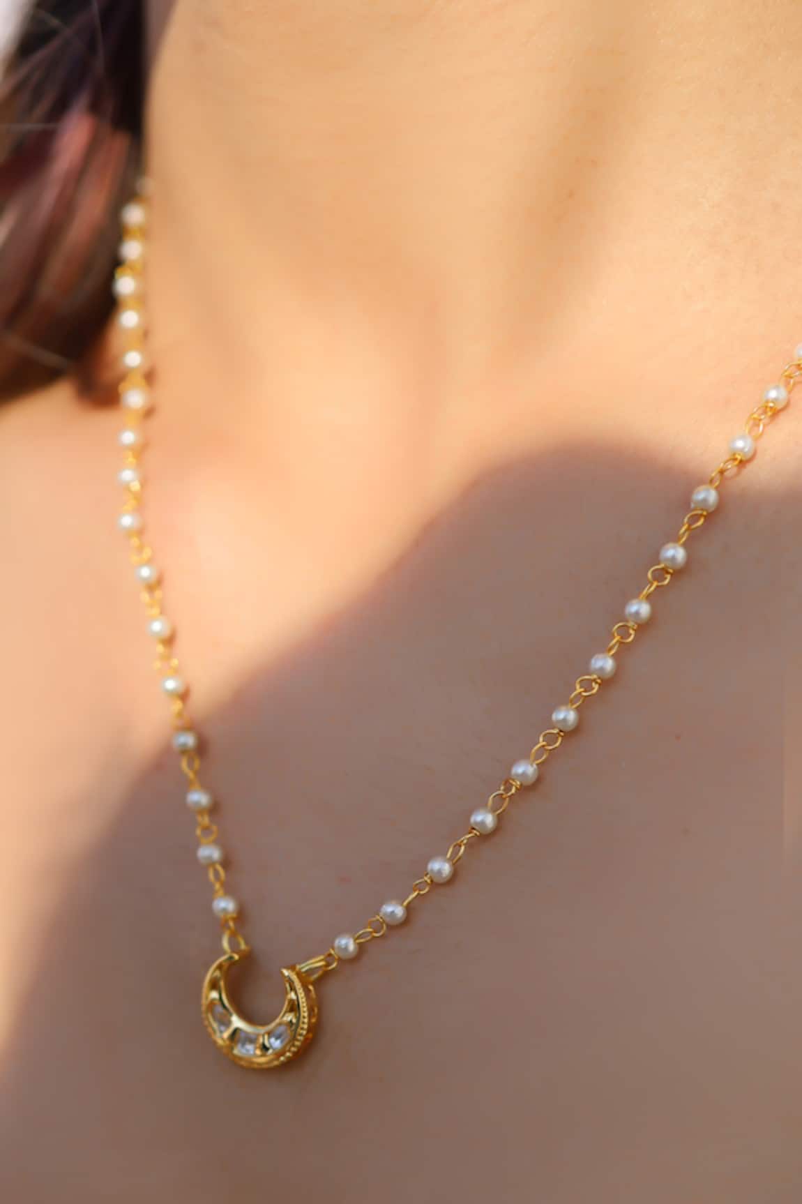 Do Taara Kundan Embellished Pendant Necklace 