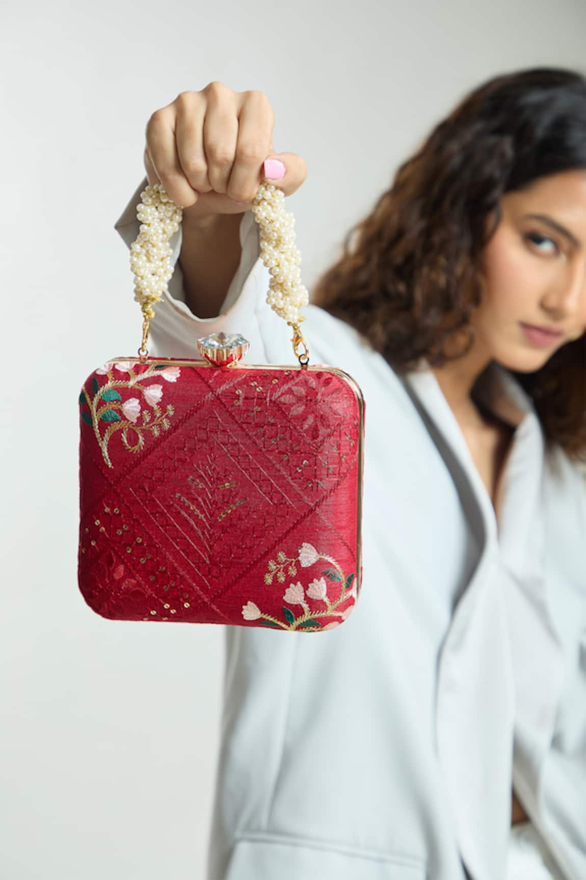 Boxwish By Bhumika Lucknowi Threadwork Clutch Bag 