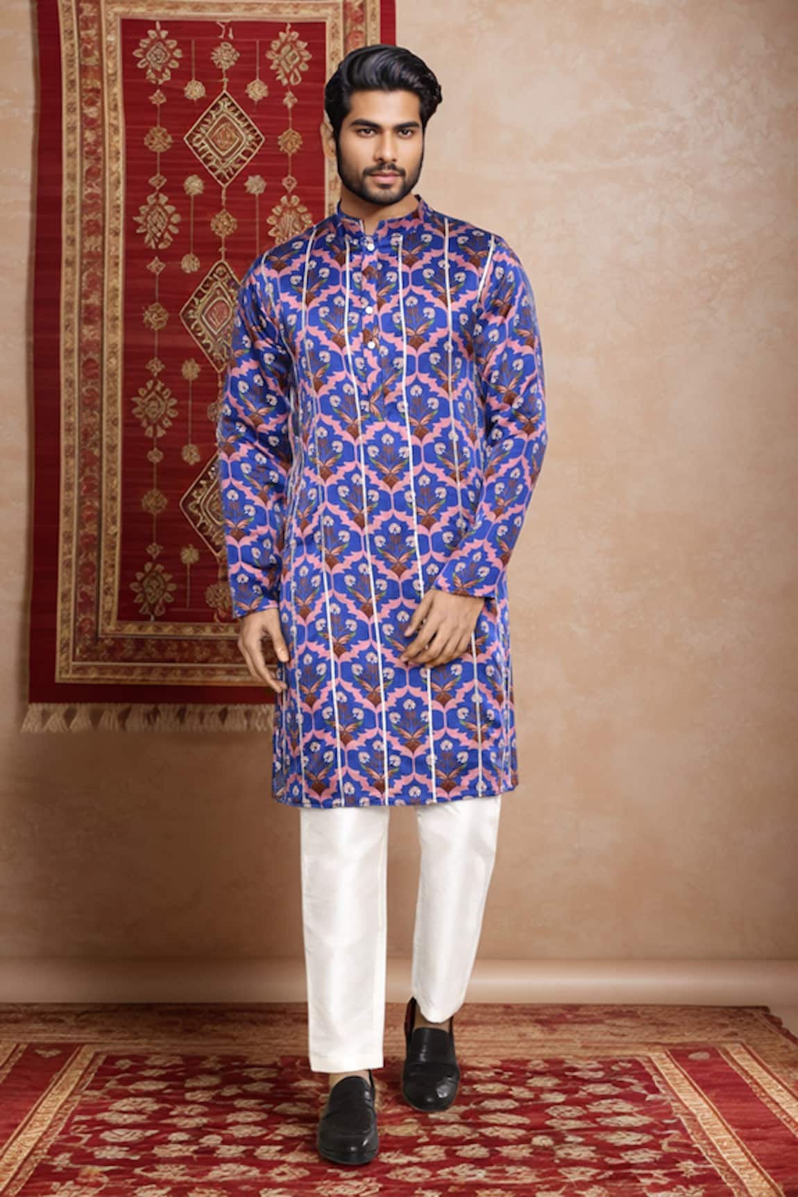 Arihant Rai Sinha Guldasta Print Kurta 