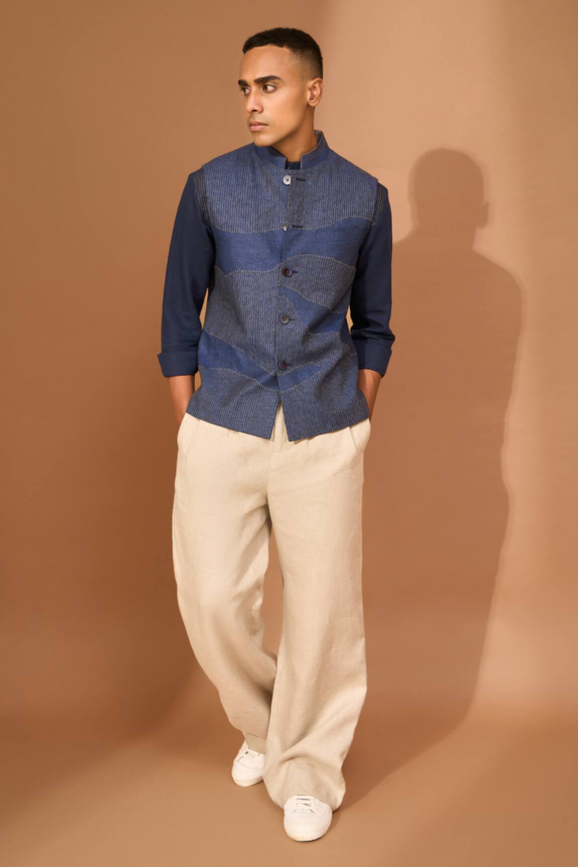 Vivek Karunakaran Navy Blue Wave Ray Stitch Bundi