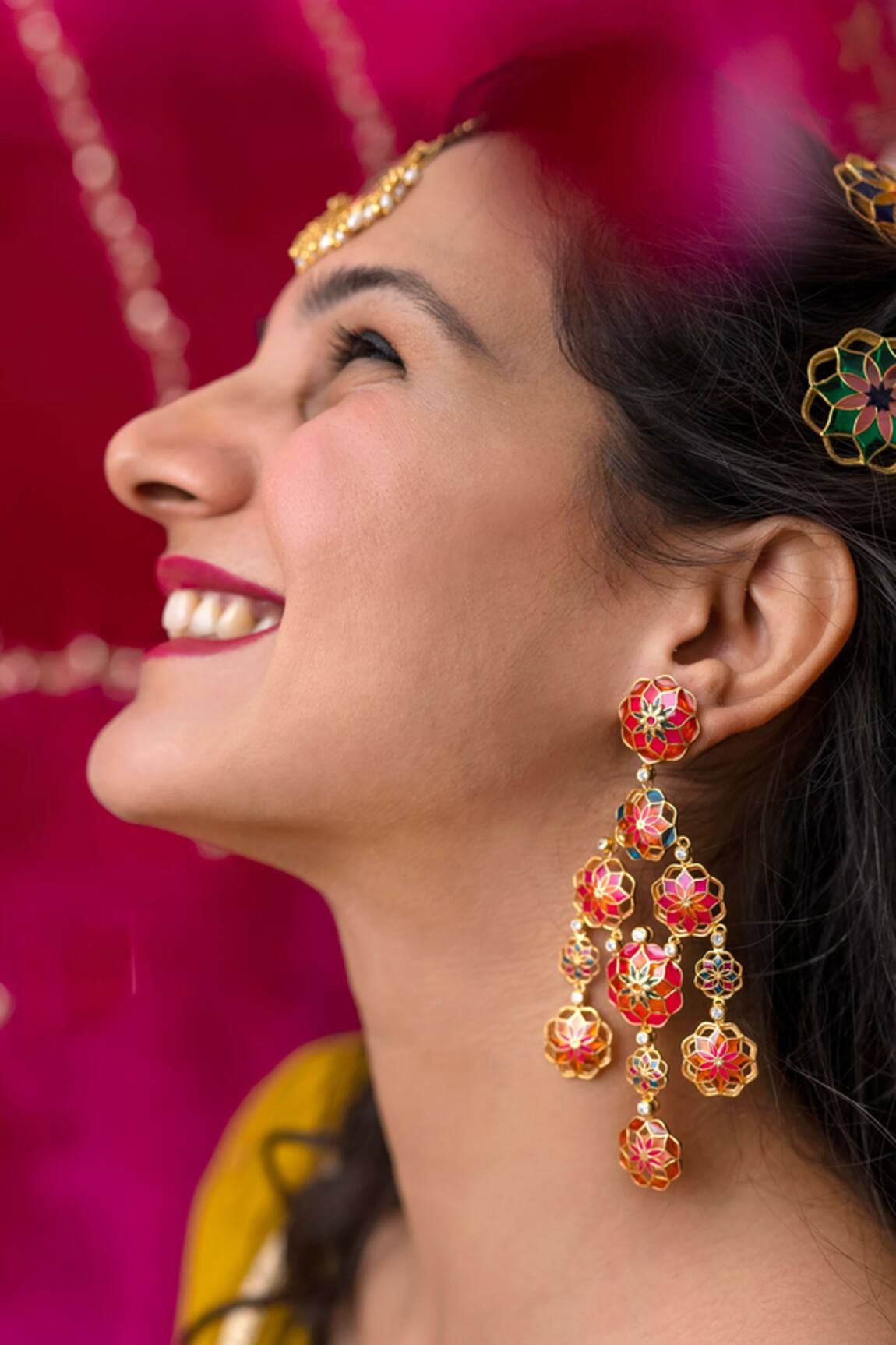 Manner Floral Cut-Out Enamel Dangler Earrings 