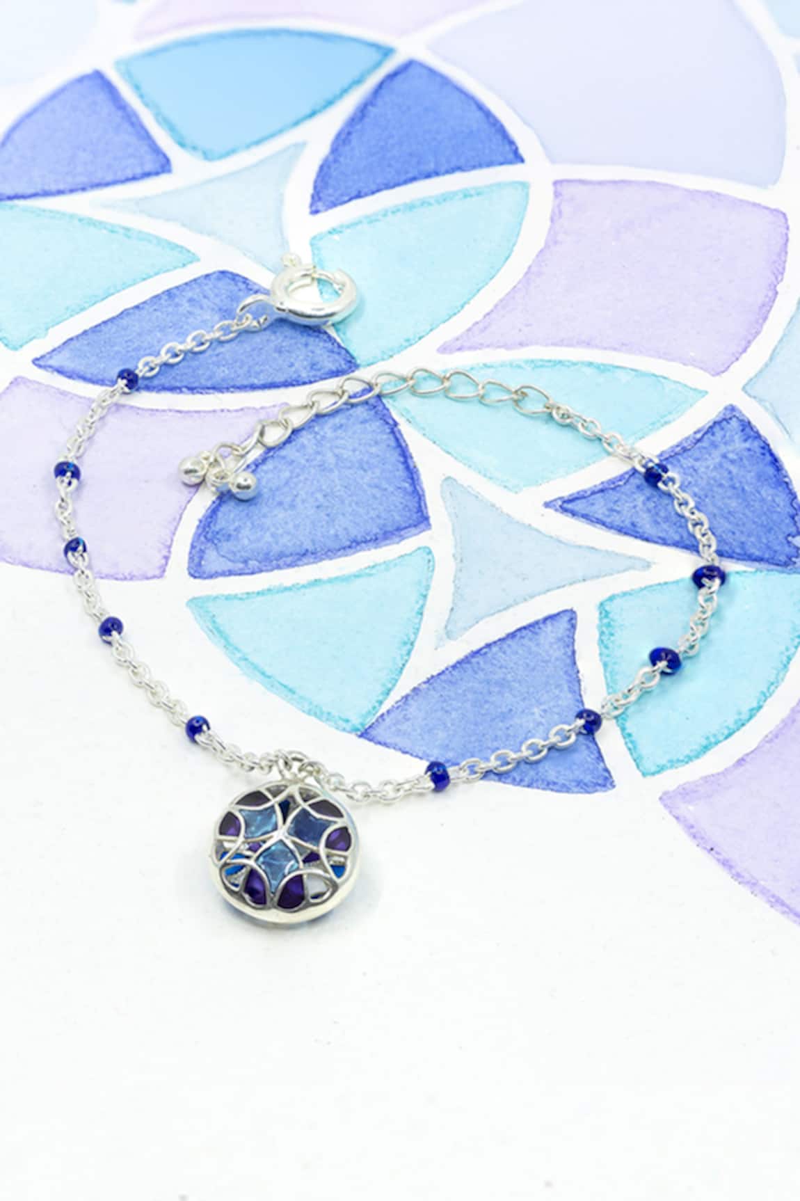 Manner Floral Charm Enamel Bracelet 