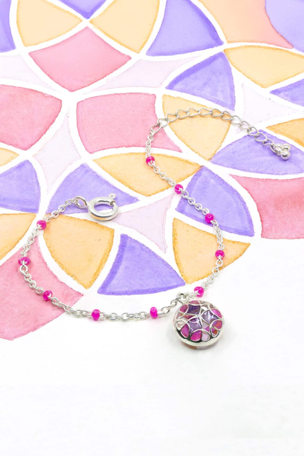 Manner Floral Ball Charm Enamelled Bracelet 