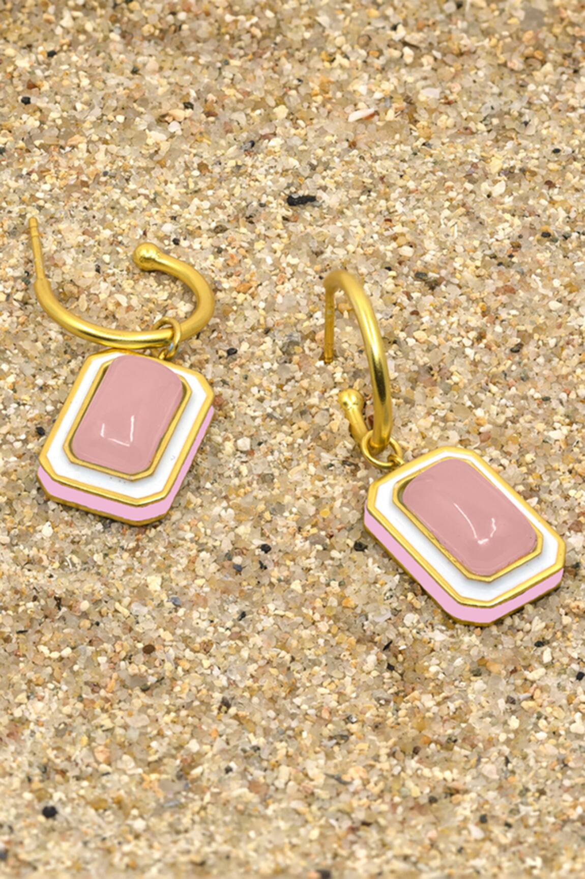 Manner Rose Quartz Stone Embellished Earrings 