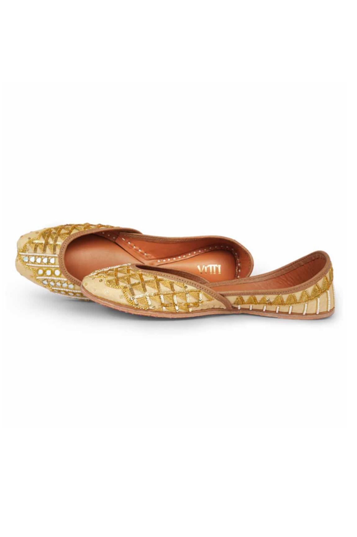 House Of Vitti India Light Gold Embroidered Juttis