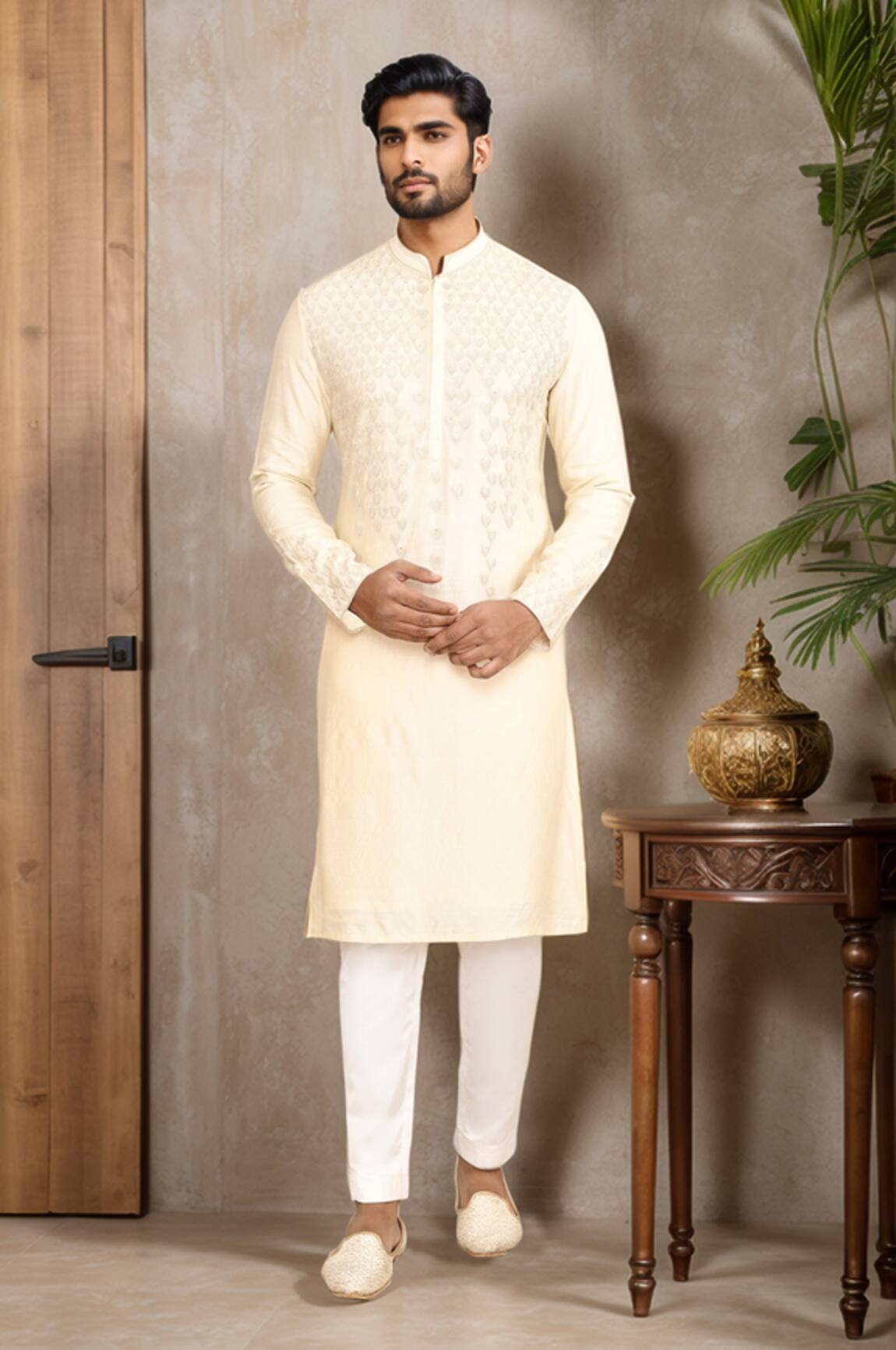 Kalighata Ivory Geometric Embroidered Kurta Set