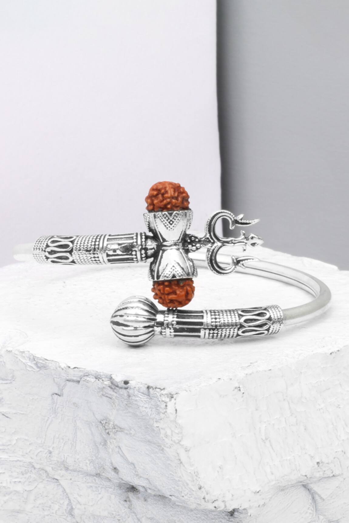 Sangeeta Boochra Trishul Carved Rudraksh Bracelet