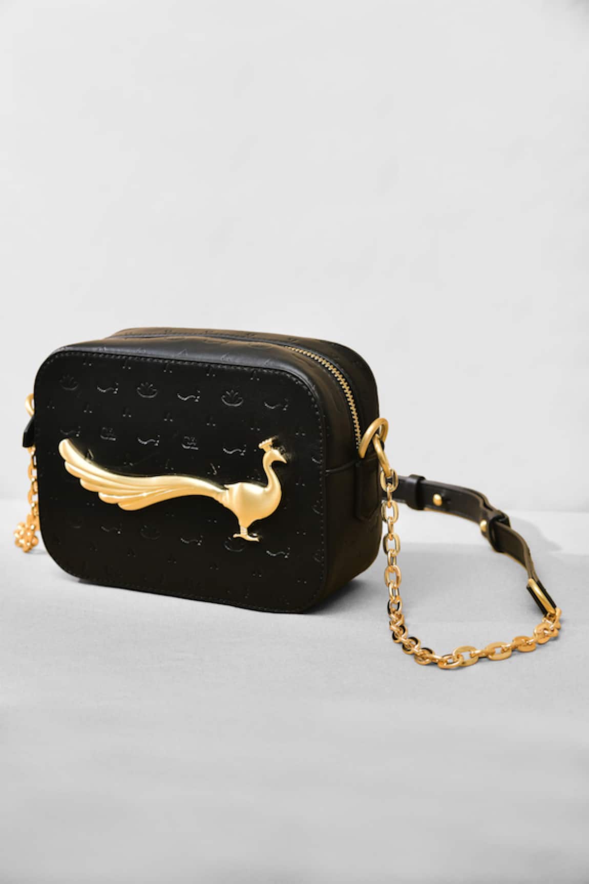 Gla Black Embossed Leather Box Bag 