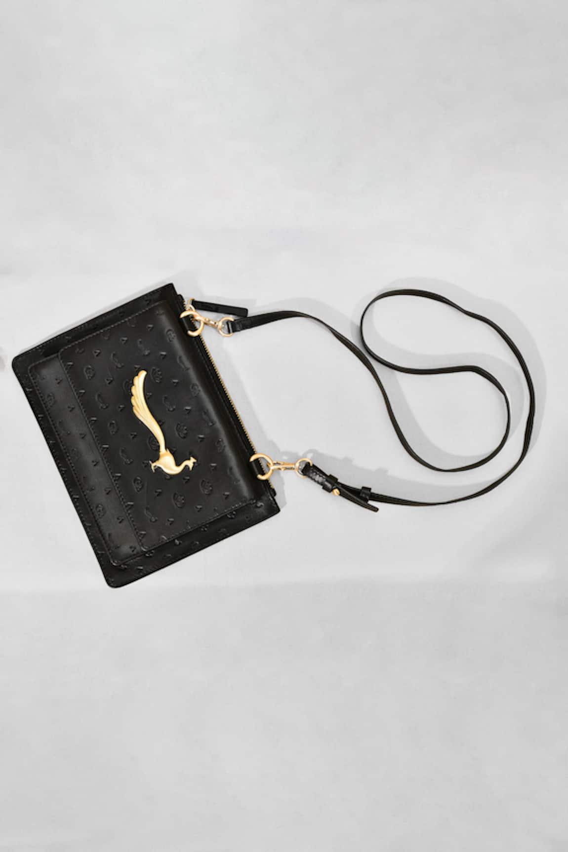 Gla Doot Embossed Leather Crossbody Bag 