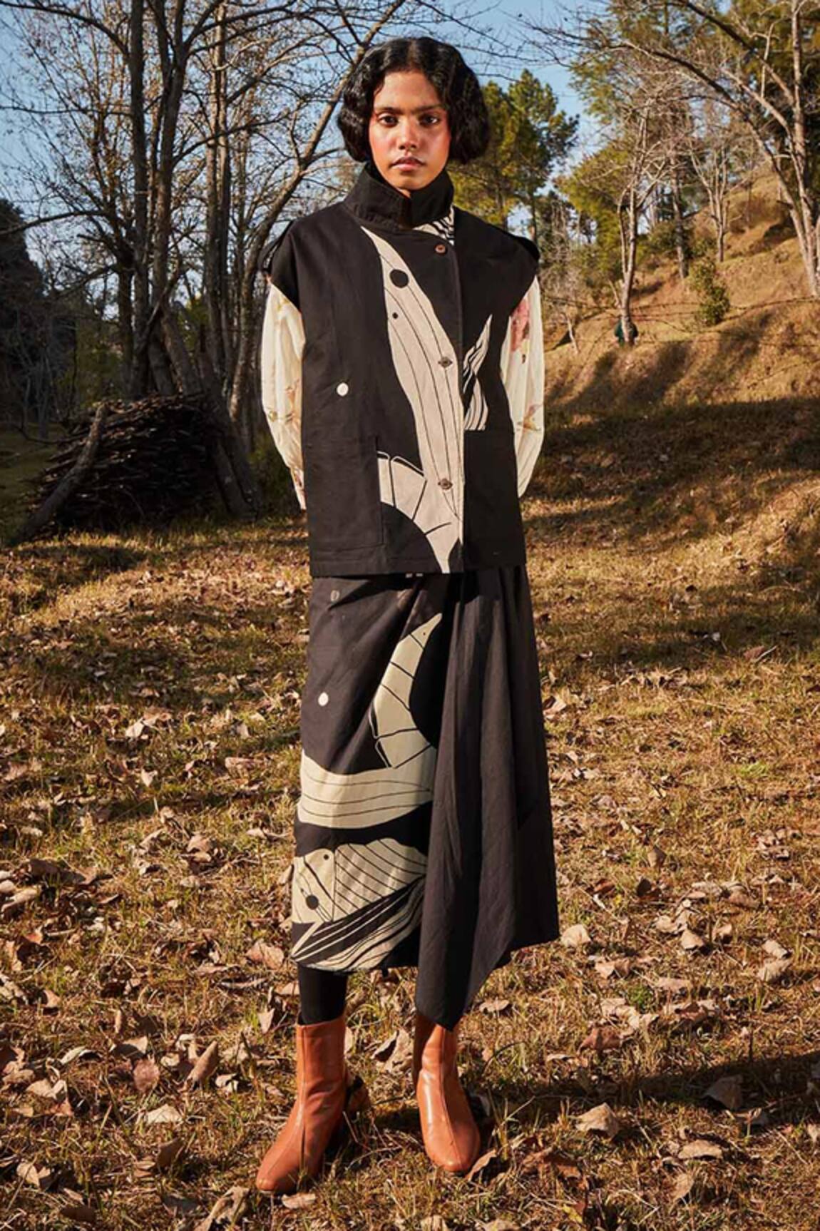 Kharakapas Leaf Print Draped Midi Skirt