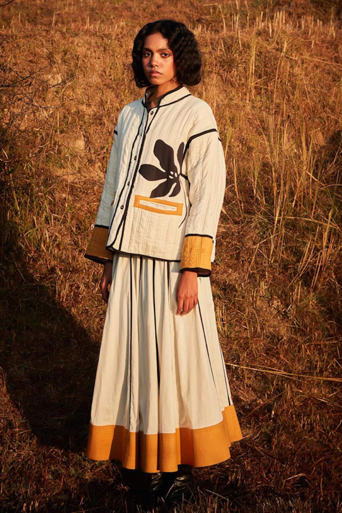 Kharakapas Off White Quilted Hem Panelled Skirt 